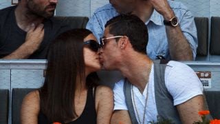 Бивша на Роналдо топли леглото на суперзвезда СНИМКИ 18+