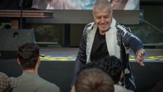 Фотобомба в БЛИЦ: Наско Сираков привика треньор от efbet Лига на „Герена"