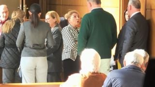 Босът на ЦСКА се яви в съда по делото срещу Божков