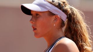 17-годишна рускиня хвърли бомба 