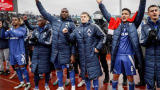 Гръмна бомба за Левски, замесиха и Мъри Стоилов
