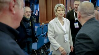 Съмнения за задкулисни игри при избора на Весела Лечева за шеф на БОК