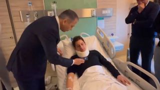 Цял свят видя как го пребиха, а сега решава съдбата на България ВИДЕО