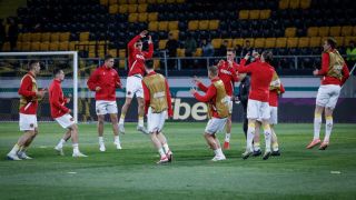 Почваме с изненадващ стартов състав срещу Ейре