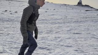 Незрящият Виктор Асенов изкачи 19 пъти Черни връх ВИДЕО
