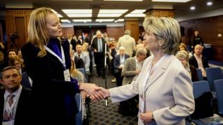 Извънредно решение за драмите в БОК