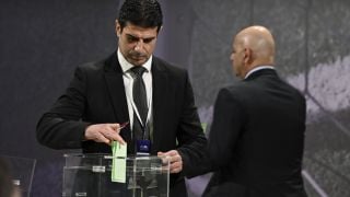 Георги Иванов участва в конгрес на УЕФА СНИМКИ