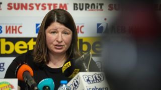 Решено: Да се говори на български език в националния ни отбор