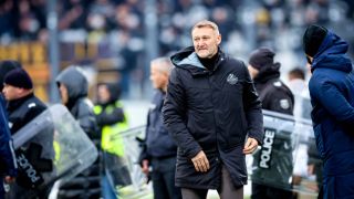 Шеф бяга от Ботев (Пловдив), потвърди бомба на БЛИЦ за ЦСКА