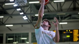 Наш национал с драматична победа в Шампионската лига