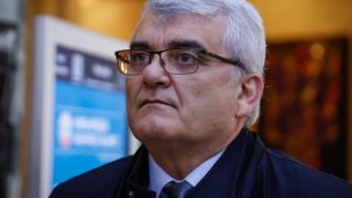 Петьо Костадинов-Полковника и Патрик-Габриел Галчев празнуват