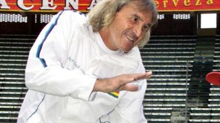 Почина един от най-ексцентричните вратари в историята
