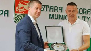 Удостоиха с почетен знак Мартин Камбуров