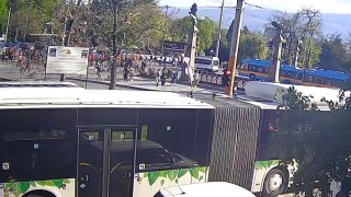 Извънредно в БЛИЦ: Почерня от полиция на "Орлов мост"! Цесекарите изпълниха заканата ВИДЕО