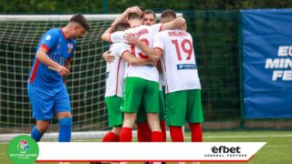 България с победа над световния шампион