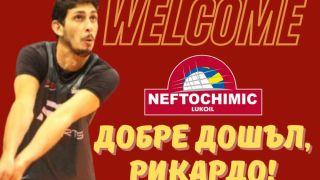 Световен шампион с Бразилия подписа с български отбор