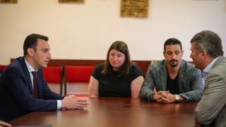 Златева при спортния министър, разрешен е важен казус