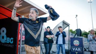 Локомотив (Сф) почете легенди, донесли последния трофей ВИДЕО