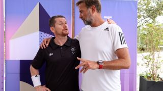 Клоп с първи коментар след сензацията за Рома