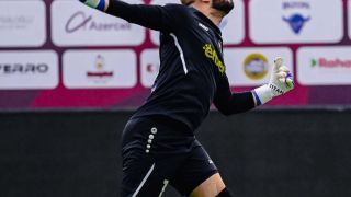 Наш национал с гипс заради счупване