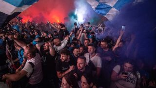 Лудост и трагедия след успеха: Загинал, арестувани и над 100 ранени Видео/Снимки