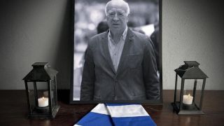 Легенда на Левски припадна на погребението на Кирил Ивков