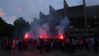Двама загинали и полицай в кома на празненствата в Париж