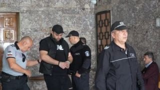 Съдът реши: Повече затвор за убиеца на известен българин!