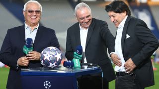 Стоичков се събра с колоси на футбола Снимка