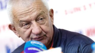 Крушарски: Може и без пари, спонсори се оттеглиха заради псувни