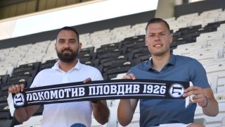 Титуляр на Локо (Пловдив) с нов договор