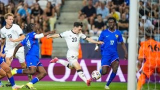 Германия взе скалпа и на Франция и е на финал на Европейското за младежи