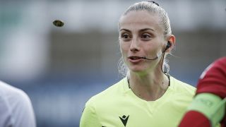 Гутева изпратена на мач на Нидерландия