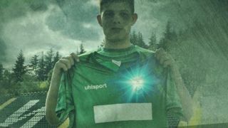 Младок подписа първи професионален договор с Пирин