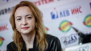 Антоанета Стефанова напред за Световната купа
