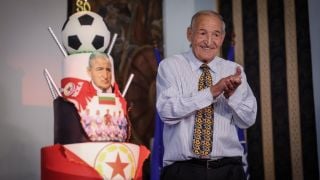 Юбилеят на Пената събра шефове на ЦСКА, легенди на клуба и герои от САЩ`94 СНИМКИ