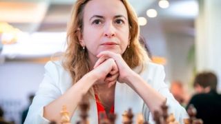 Стефанова се предаде и отпадна от Световната купа