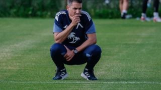 Веласкес гласи нови изненади в Левски