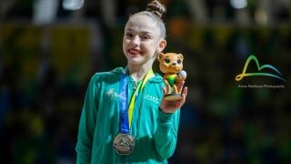 Николова завоюва и сребро на лента