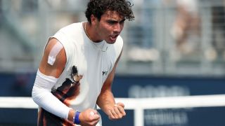 Проблем не спрял Иван Иванов за трофея на US Open Видео