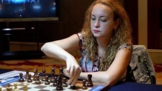 Загуби за Антоанета Стефанова и Нургюл Салимова