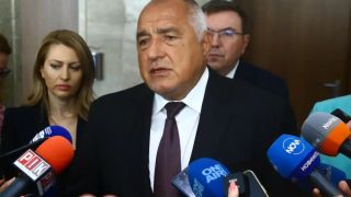 Борисов с много силни думи за волейболните национали