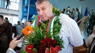 Любо Ганев става на 60