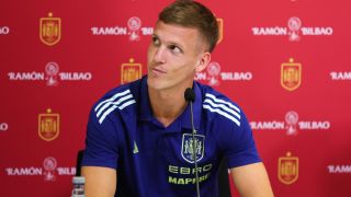 Още една звезда на Испания аут за мача с България
