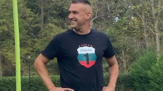 Мартин Камбуров става на 45