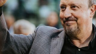 Дузпа и автогол при дебюта на Рафа Бенитес