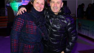 Олимпийската медалистка Евгения Раданова празнува