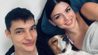 Aлекс Николов посвети награда на гаджето