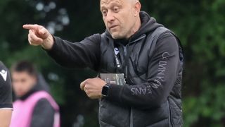 Манчев дебютира с победа срещу ЦСКА II