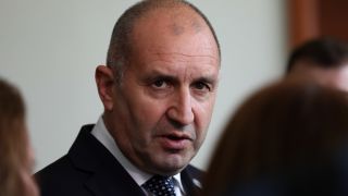 Официално: От президенството казаха дали Румен Радев ще ходи на мача в Турция